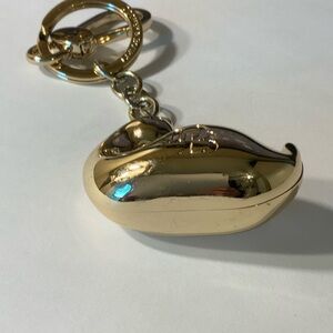 DOONEY AND BOURKE GOLD BRASS COLLECTIBLE DUCK KEYFOB/BAG CHARM NEW